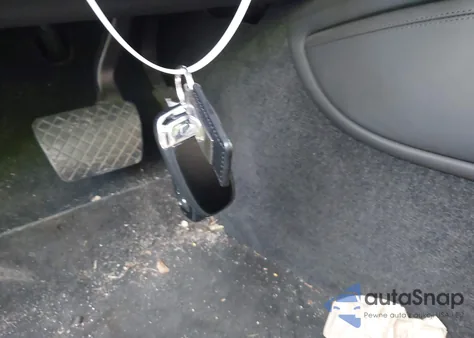 2014 Audi A8 L 4.0T из США, поврежденный, VIN WAUR2AFD0EN007281